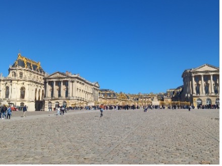 Vorplatz Versailles